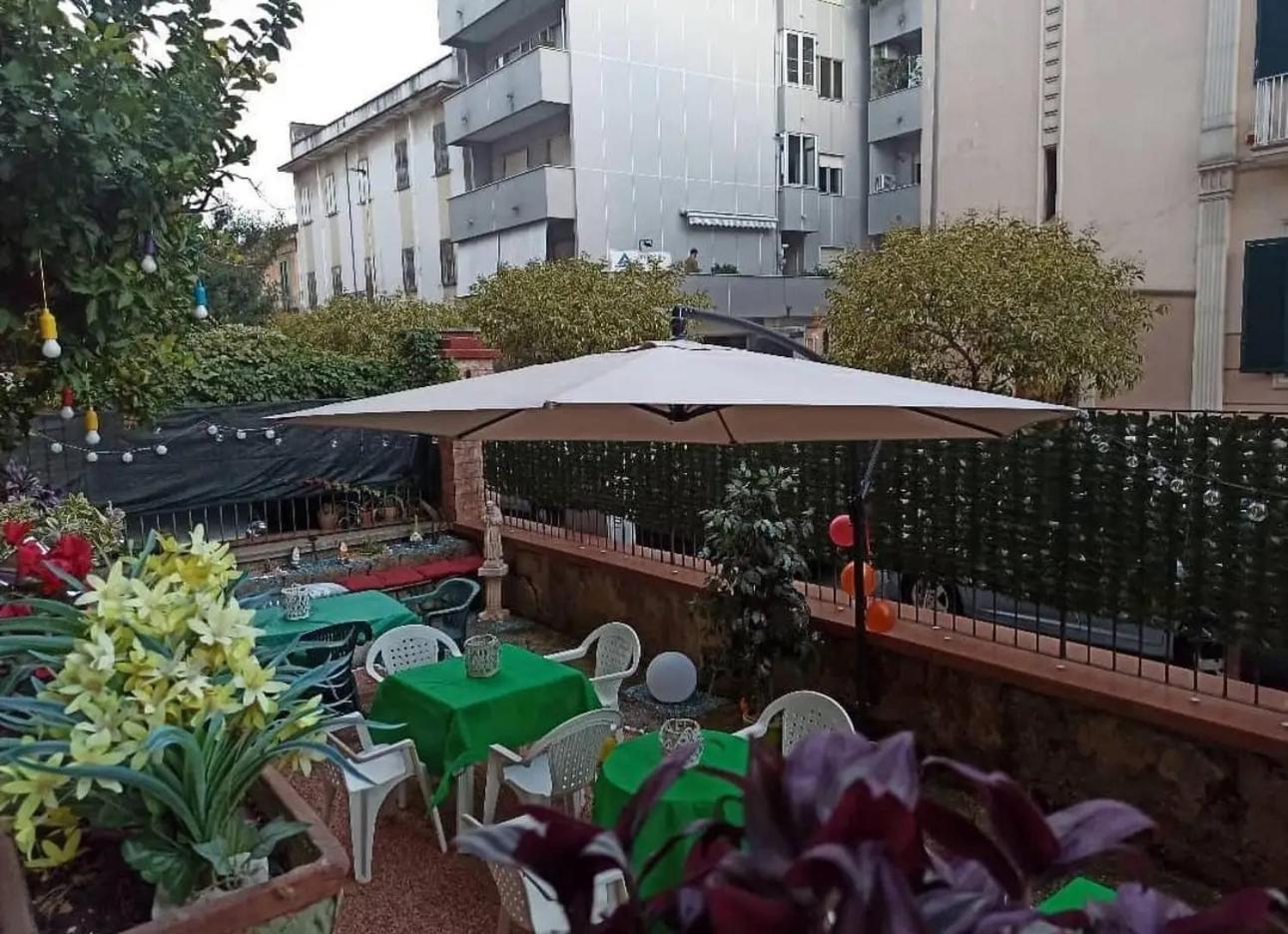 Home Josephine, A Due Passi Dalla Reggia Caserta Zewnętrze zdjęcie